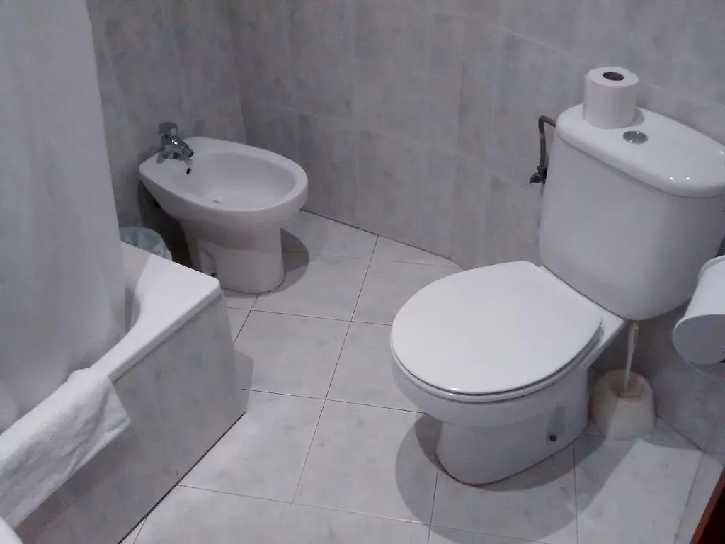 Hotel Olle Реус