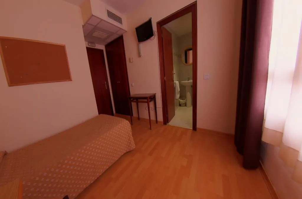 Hotel Olle Reus Spain