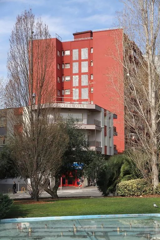 Hotel Olle 레우스 0*,
