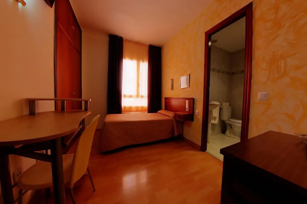 Hotel Olle 레우스