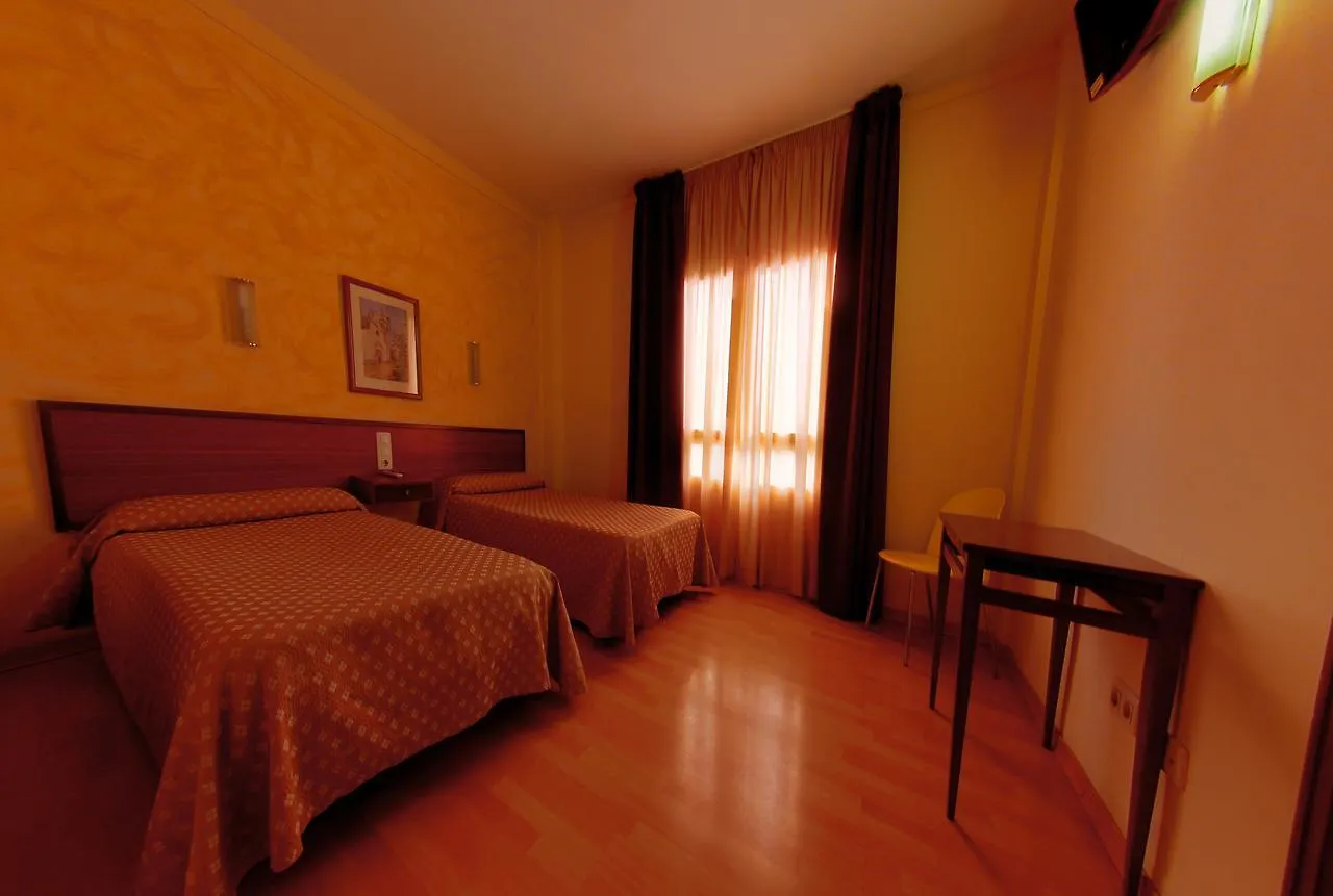 Hotel Olle 레우스